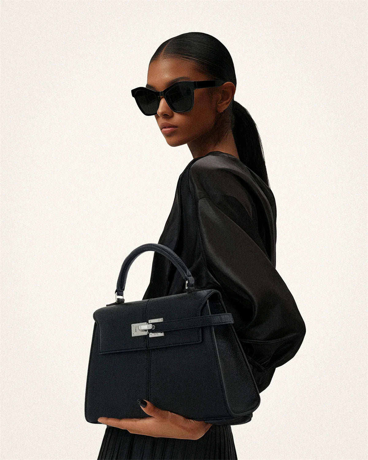 JW PEI Women's Handbag Elise Designer Fashion 2025 New Burgundy Handbag Large Square Crossbody Bag High-end Women's Bag