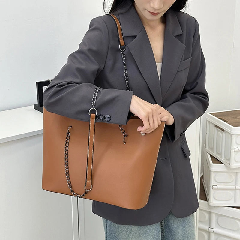 Luxury PU Leather Tote Bag For Women New Chains Shoulder Bag Large Capacity Handbag Travel Female Handle Bag bolso