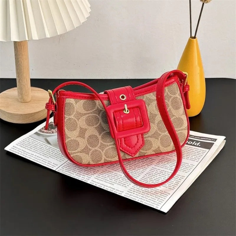 The High-end Underarm Baguette Bag 2025 New Style, Featuring A Star-studded Single-shoulder Bag with A Unique Hand-carry Design