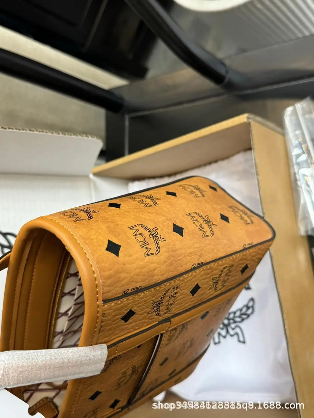 Classic Printed Basket Tote Bag Women's Single Shoulder Commuter Bag Urban Simple Style PU Material Medium Size Daily Match