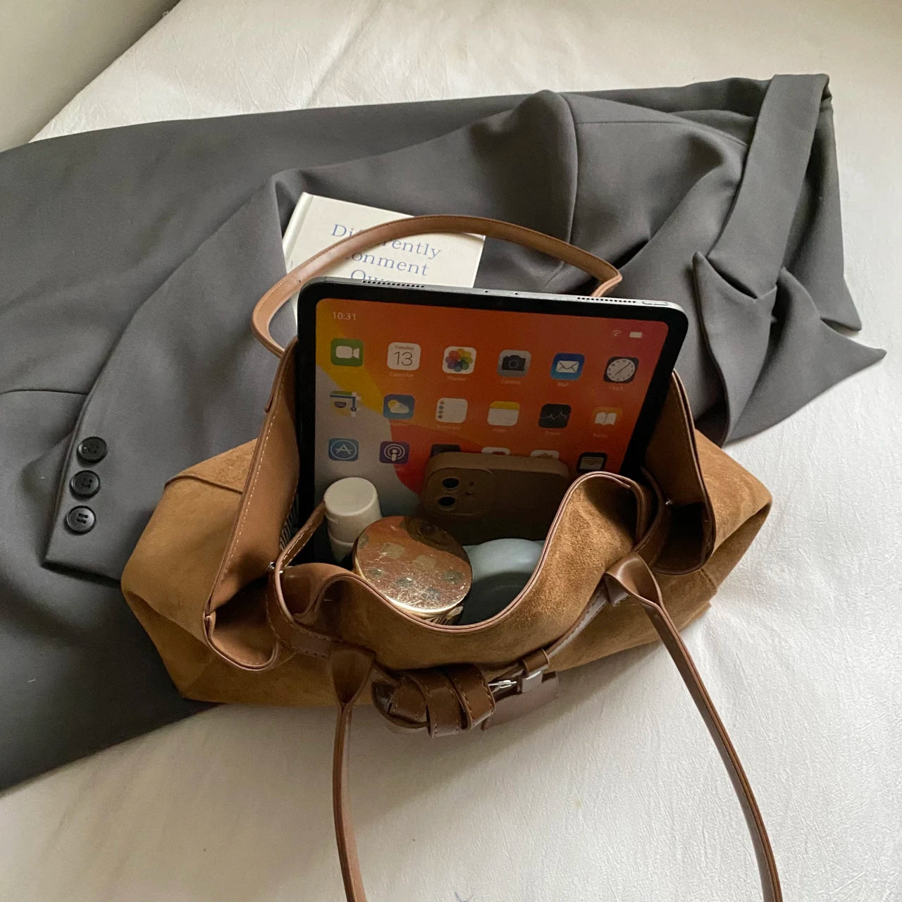 Handbags for women.Large Underarm Bags Lady Shoulder Bag for Women 2025 Winter New Trend Fashion Trend Tote Bag Handbags