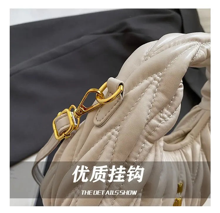 Luxury Ladies Shoulder Bag Made Of Premium Leather Boasting Paris Style And Casual Vintage Trendy Look