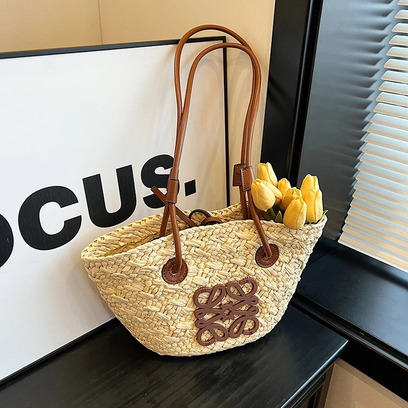 Luxury Simple Classic Clutch Bag Mini For Women With Solid Color Fashion Design And Best Superstar Show Appeal