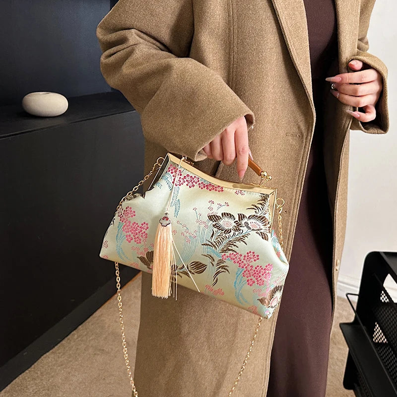 Luxury Women Party Dinner Bag Fashion Ladies Dinner Bag Elegant Wooden handle Simple Formal Gorgeous Crossbody Daily use Purse