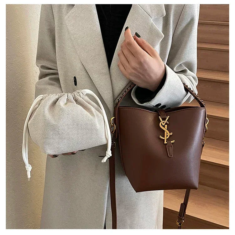 2025 Summer New! Light - Luxury Women's Bucket Bag - High - End Niche Design, Stylish Shoulder Messenger for All Occasions