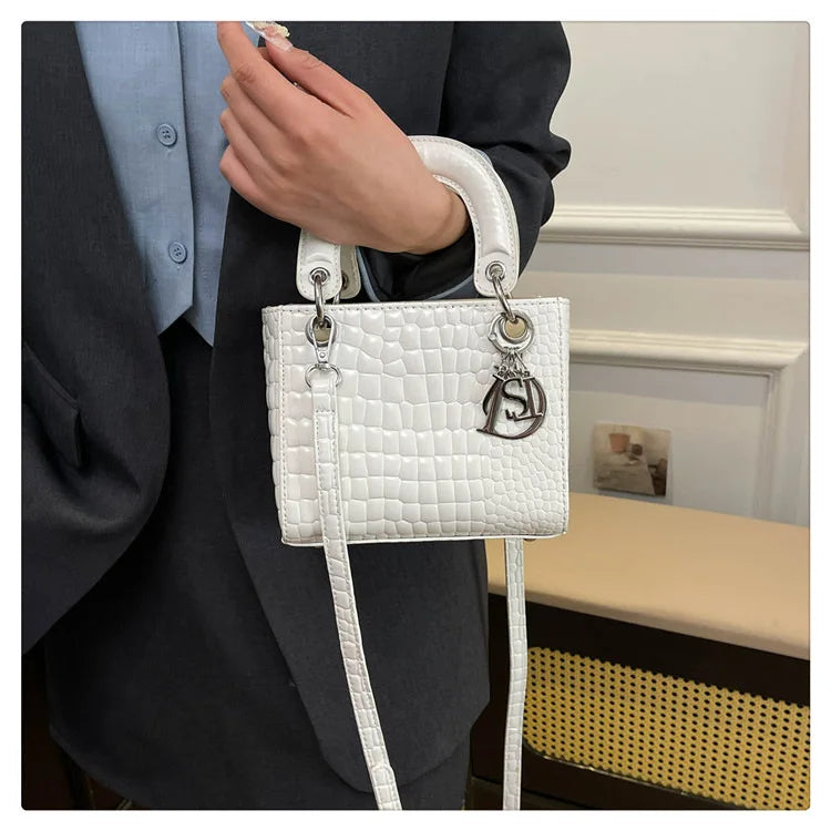 Women's Princess Diana - Style Glossy Crocodile Shoulder Bag - High - End,Versatile Messenger for On - the - Go luxury designer