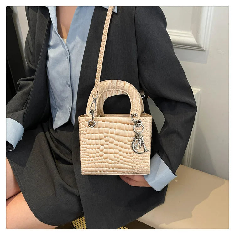 Women's Princess Diana - Style Glossy Crocodile Shoulder Bag - High - End,Versatile Messenger for On - the - Go luxury designer