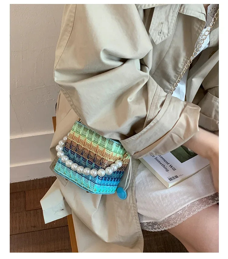 Trendy Chain Strap Women's Crossbody Bag Fashionable Drawstring Shoulder Bag Stylish Small Square Handbag Casual New Model