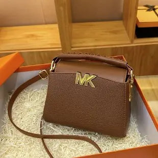 Paris Retro Chain Strap Crossbody Bag For Women Premium Leather Zipper Shoulder Bag Elegant Design Small Square Bag