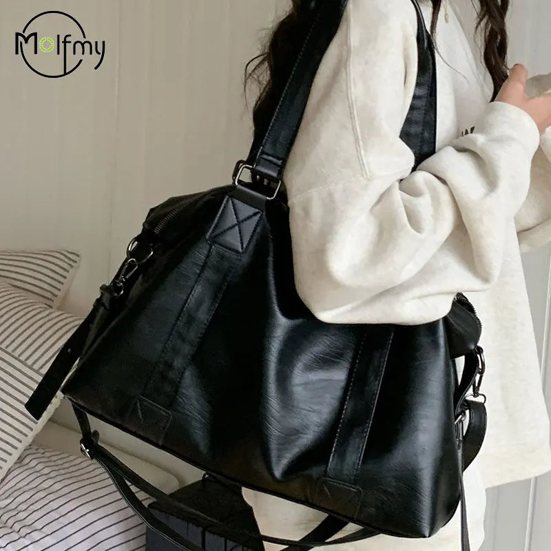 Luxury Designer Tote Bag Female Hobo Handbag Large Capacity Shoulder Bags Big Stylsih Soft Leather Women Messenger Shopper Bags