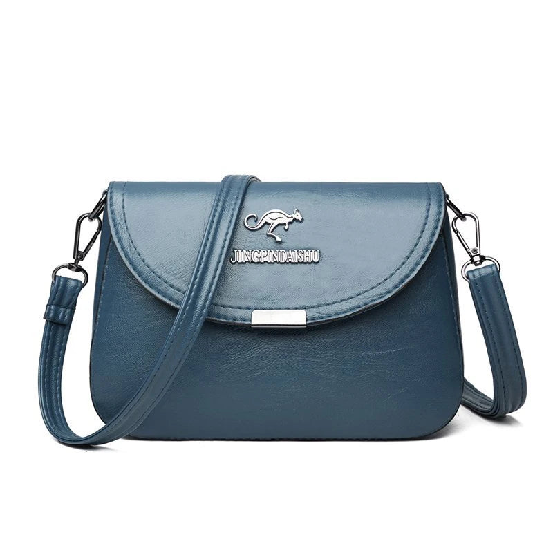 The neutral color bags are suitable for daily commuting and office use. They come in single-shoulder and hand-held styles.