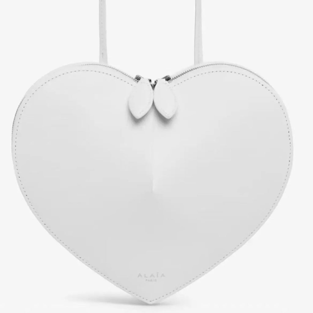 2025 high-texture love bag, mobile phone bag, genuine leather shoulder messenger bag, star heart-shaped bag of the same style