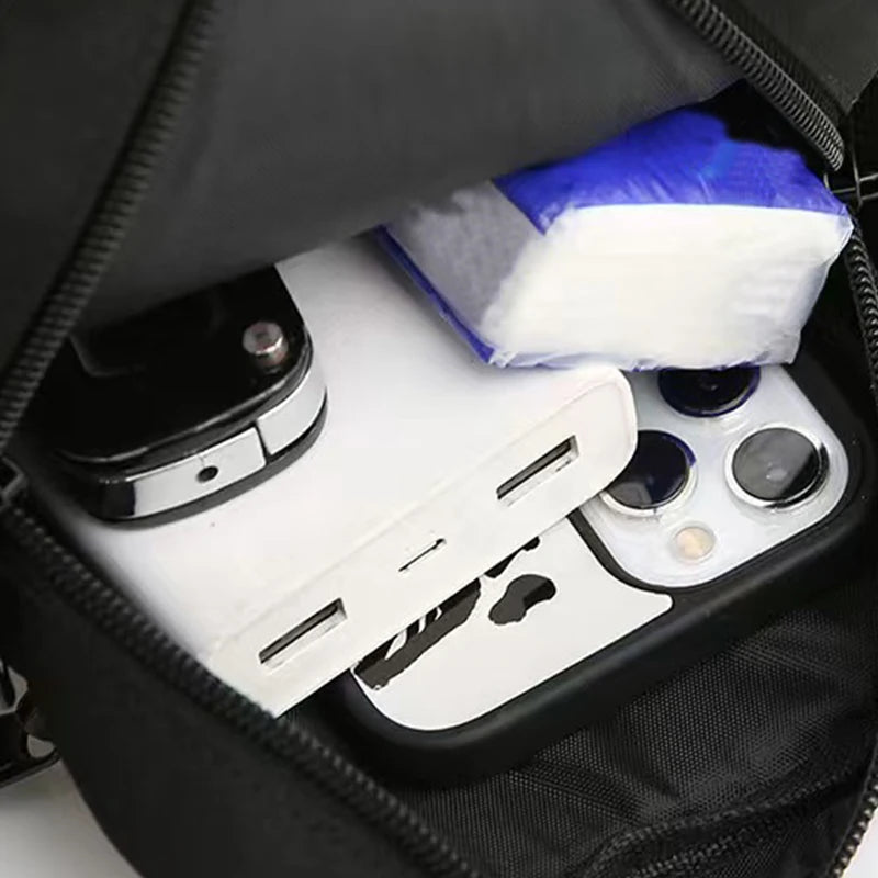 Men's Bags Have One Shoulder or Cross Body Designs Suitable for Daily Use During School Days Made of Nylon Material.