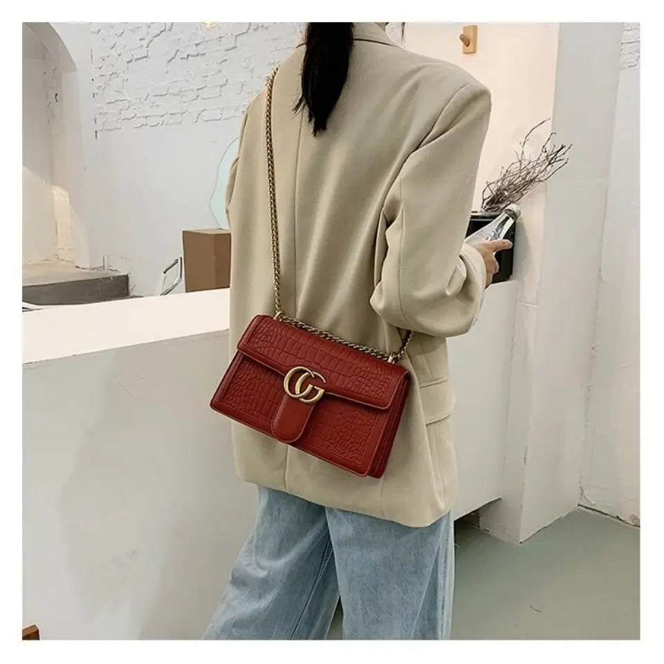 Luxury Design Style Bag - Popular Bag of 2025, Fashionable Chain Bag, Classic Multi functional Crossbody Bag, Underarm Bag