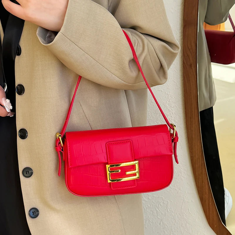 Luxury Simple Commuter Backpack Bag with Elegant Design for Men and Women High-End Minimalist Vintage