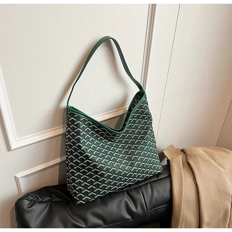 Luxury Designer Paris Fashion Tote Bag With Large Capacity And Trendy Design Ideal For Women Messenger Purse