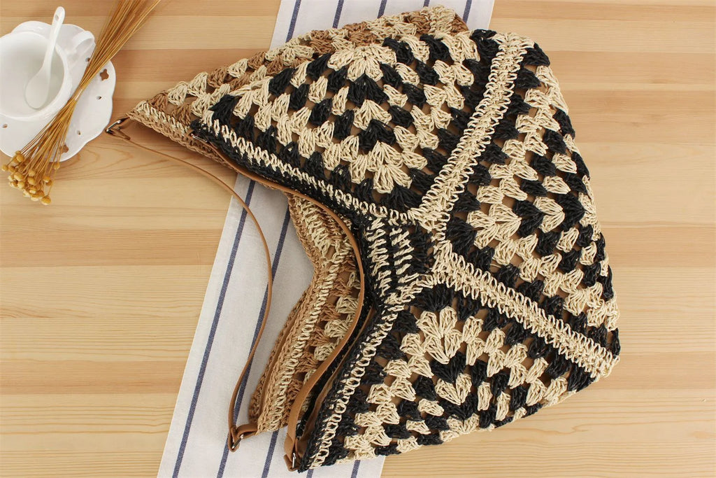 Summer Bohemian Braided Handbag Casual Tote Hollow Straw Beach Bag Woven Shoulder Bag Raffia Rattan Shopping Travel Bag