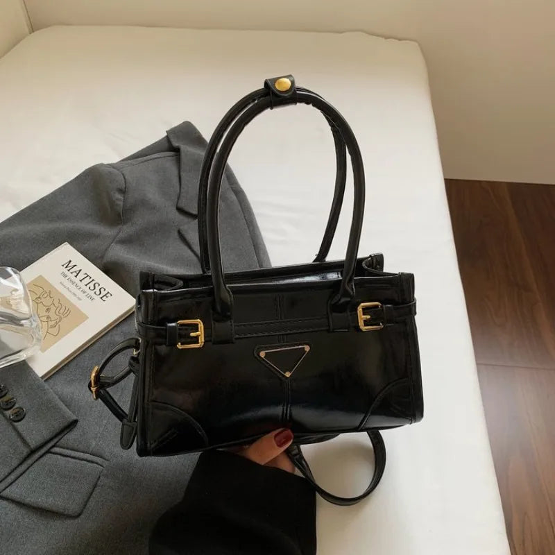 New Model In 2025 Underarm Comfortable Charming Graceful Retro Popular Maillard Style Exquisite Shopping Bag