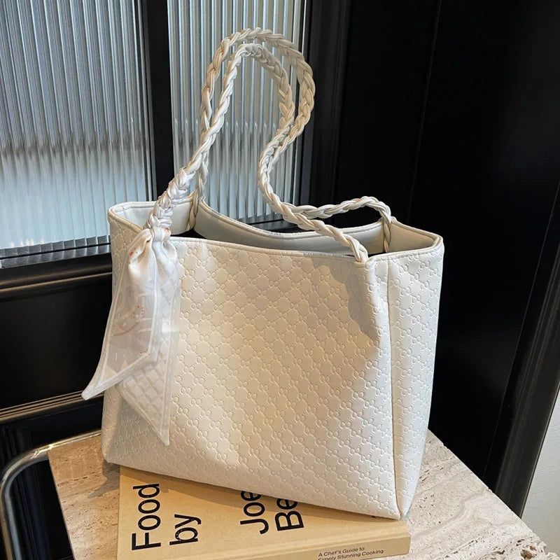 Fashion Tote Bag for Women Large Capacity Shoulder Purse Designer Handbag Simple Style Casual Office Commute Daily Use