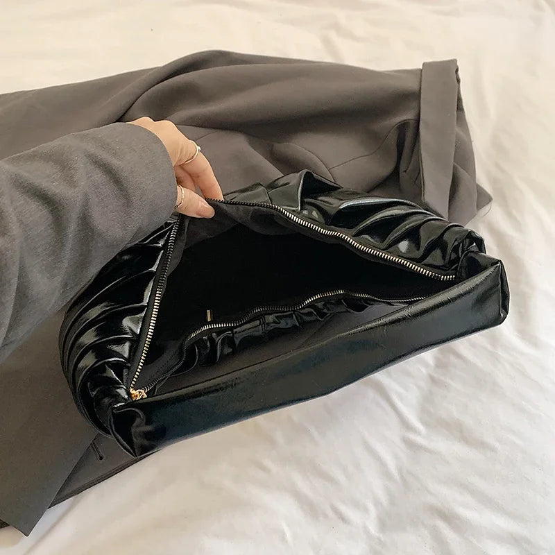 Silver Handbags Women Dumpling Shoulder Bag Fashion Luxury Ladies Hobos Bags High Capacity Female Tote Bag Black