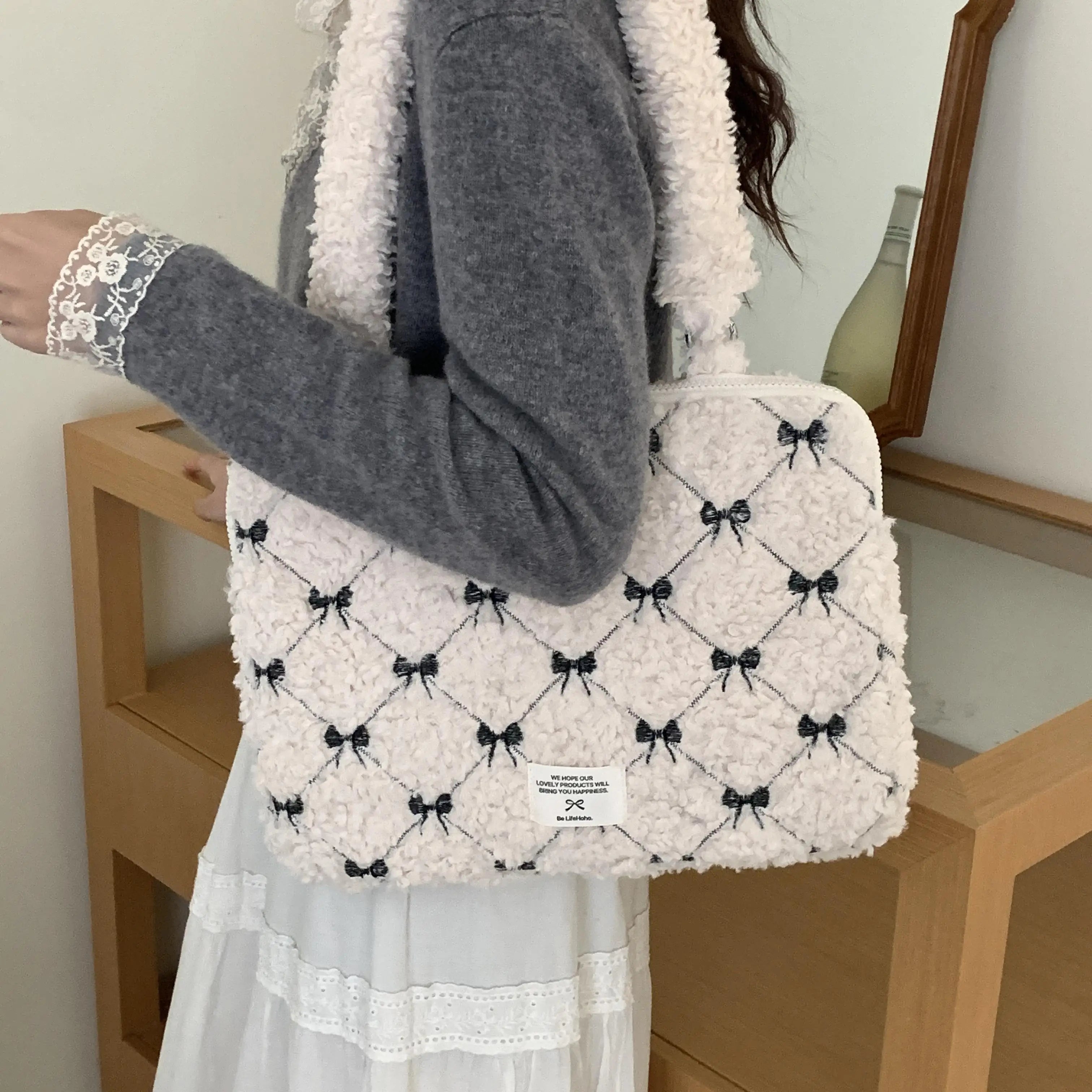 Cute Laptop Bag 13.3 14 15.6 For Macbook Air Pro 13 15 16 HP Huawei Asus Acer Dell Xiaomi Lenovo plush Shoulder Handbag