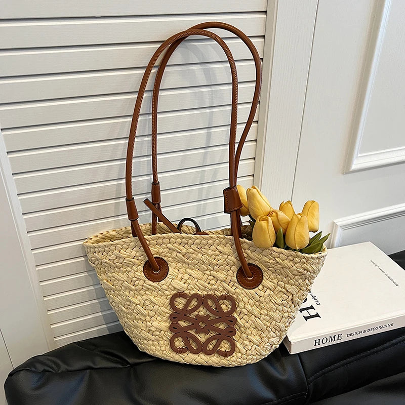 Luxury Simple Classic Clutch Bag Mini For Women With Solid Color Fashion Design And Best Superstar Show Appeal