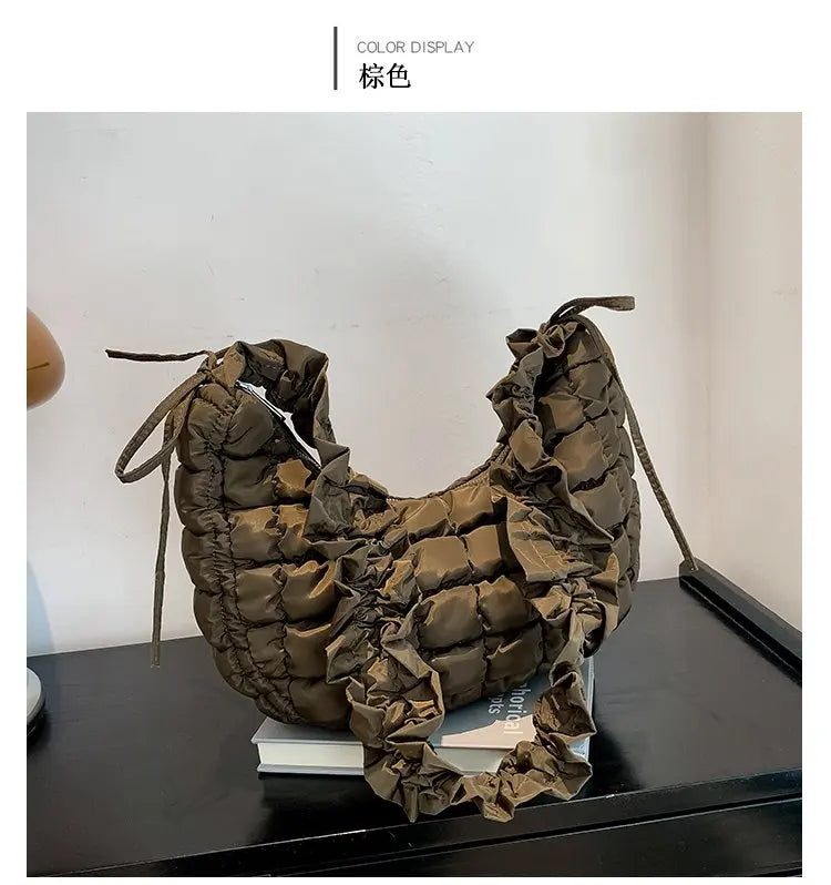 Luxury Brand Women's Handbag In Classic Elegant Leather By Famous Designer For Fashionable Ladies Must-Buy