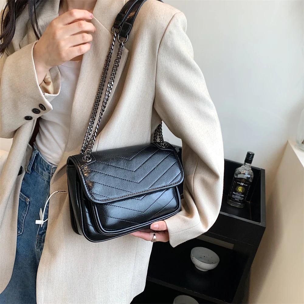 Luxury Chain Shoulder Bags For Women V-line Embroidery Dual Straps Designer Crossbody Messenger Bag Multi Pockets Female Handbag