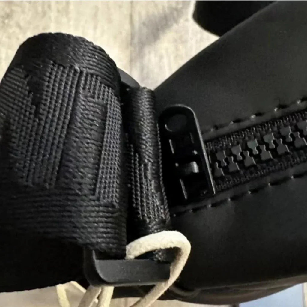 Luxury Design 3D Letters Crossbody Messenger Small Bag Unisex Belt Bag Versatile Travel Waterproof Purse Zipper Shoulder Bag