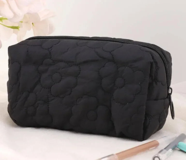 Women's Makeup Bags Large Capacity Cosmetic Bag Washing Bag Girls Cute Pencil Case Makeup Pouch Travel Organizer Toiletry Bag