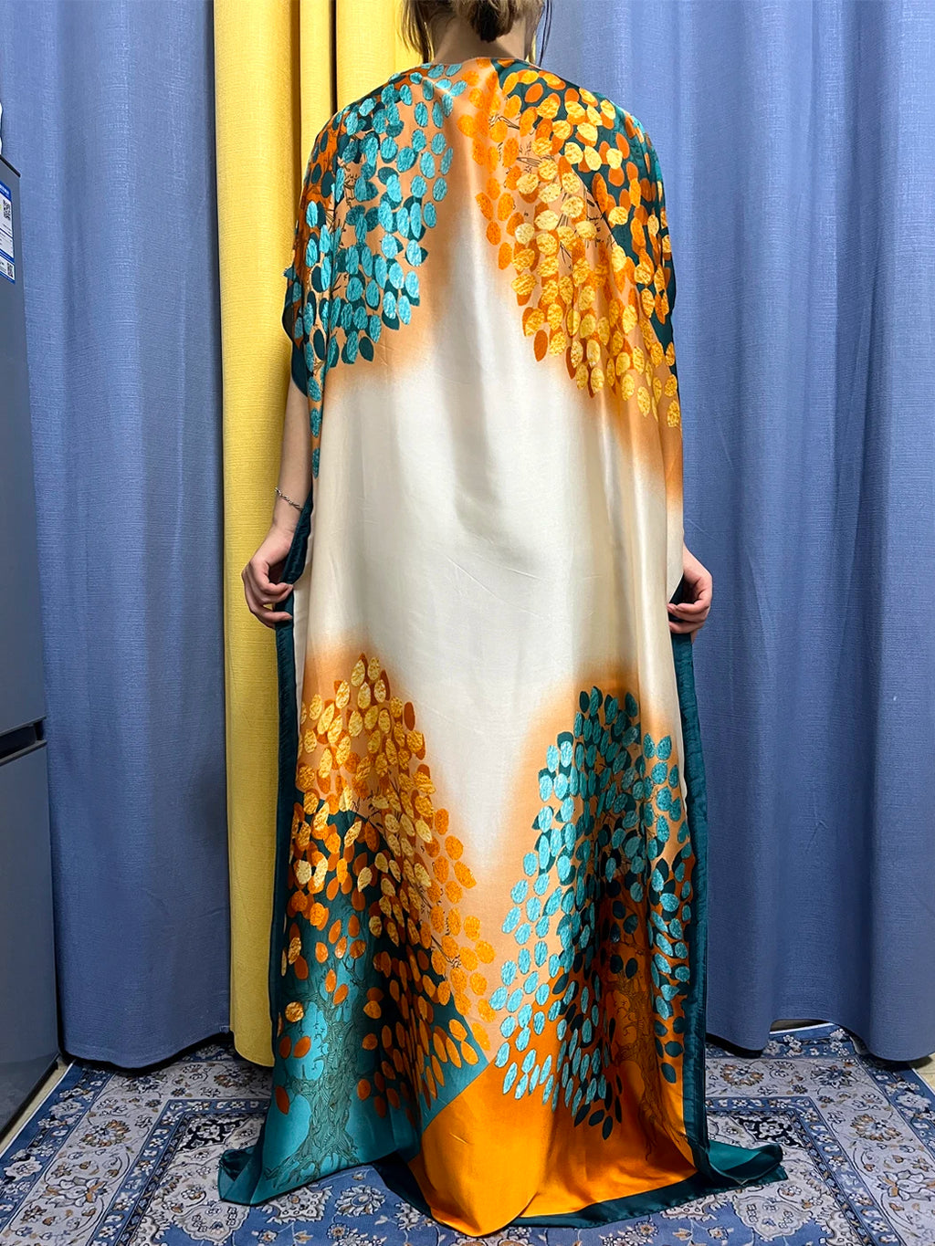 Muslim Silk Abayas For Women 2023 Fashion Print Islam Turkey Loose Elegant Femme Robe African Summer Ice Clothes With Headscarf