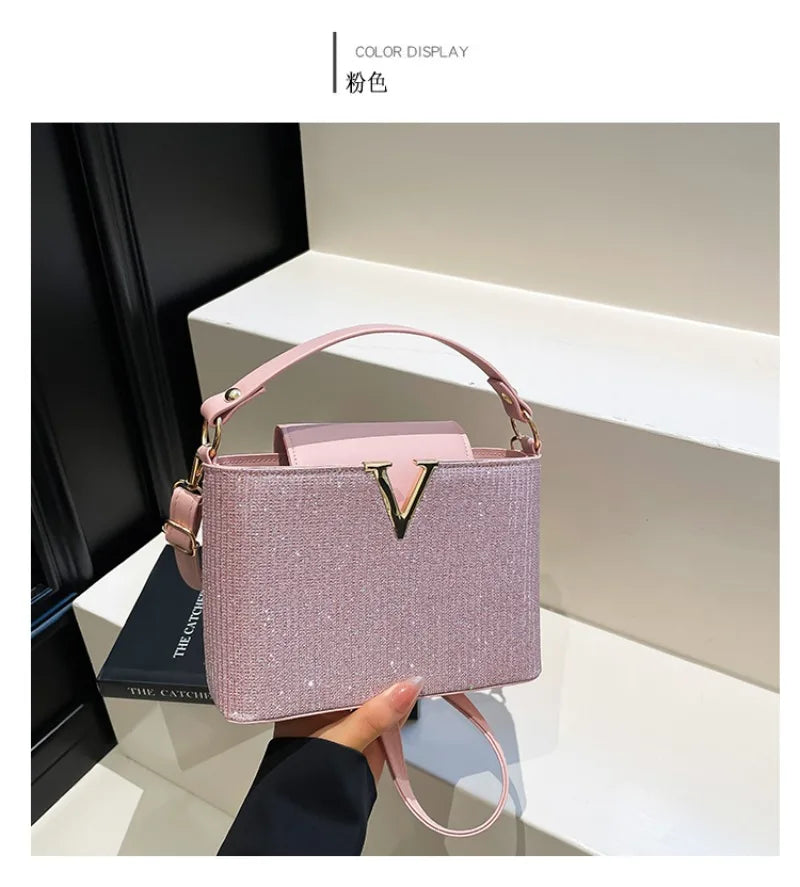 Women's Messenger Bag In High-Quality Leather Featuring Classic Elegant Design From Luxury Brand Popular Choice