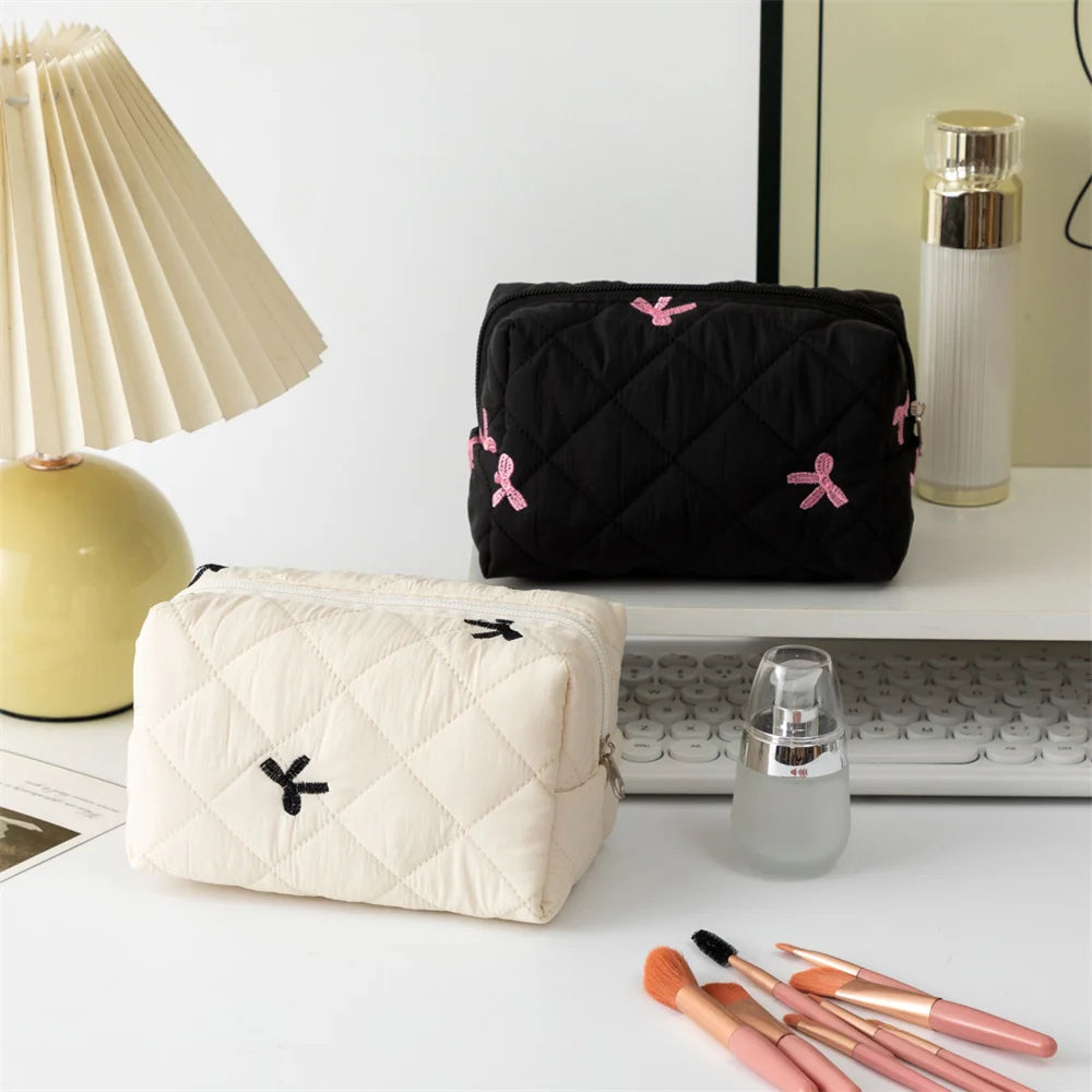 Makeup Bag for Women Embroidered Bowknot Travel Cosmetic Bags Large Capacity Toiletry Storage Bag Portable Makeup Pouch