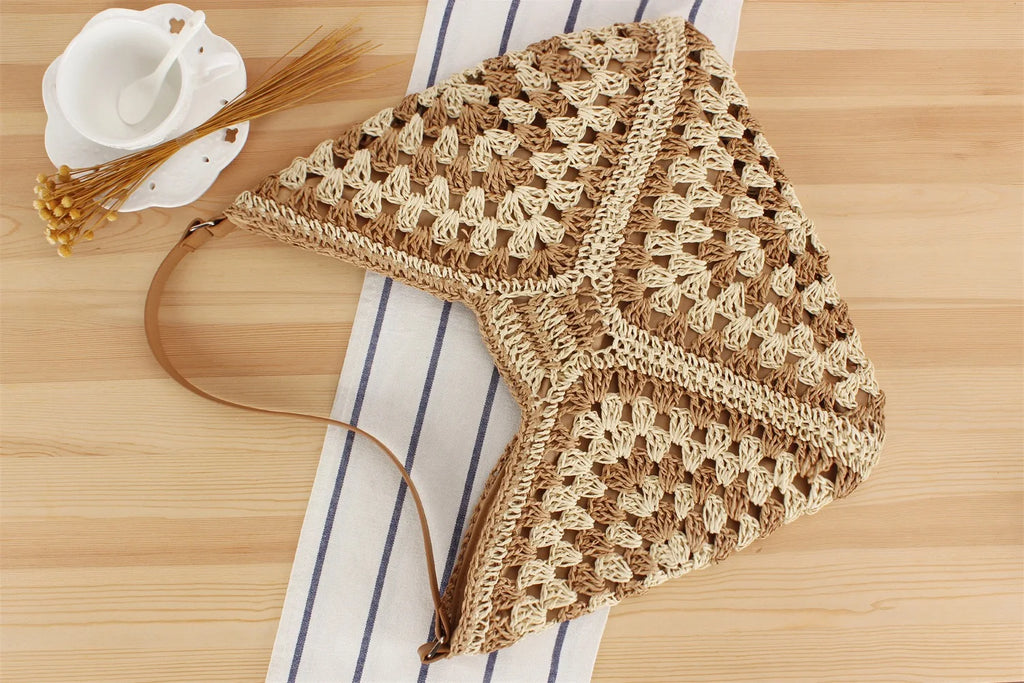 Summer Bohemian Braided Handbag Casual Tote Hollow Straw Beach Bag Woven Shoulder Bag Raffia Rattan Shopping Travel Bag