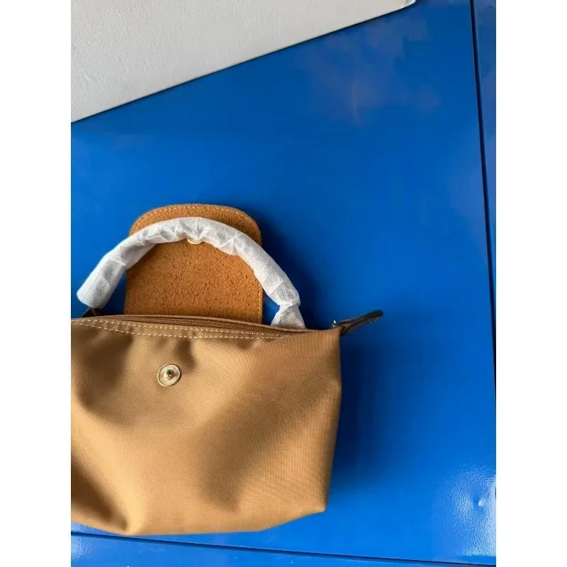 Mini dumpling bag Y2K style nylon shoulder crossbody bag nylon waterproof bag mobile phone bag fashionable women's bag