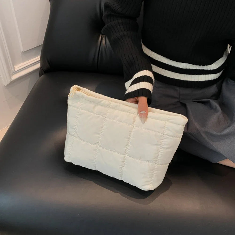 Women Cosmetic Bag Padded Quilted Makeup Storage Bag Large Capacity Makeup Organizer Bags Solid Color Travel Cosmetic Bags
