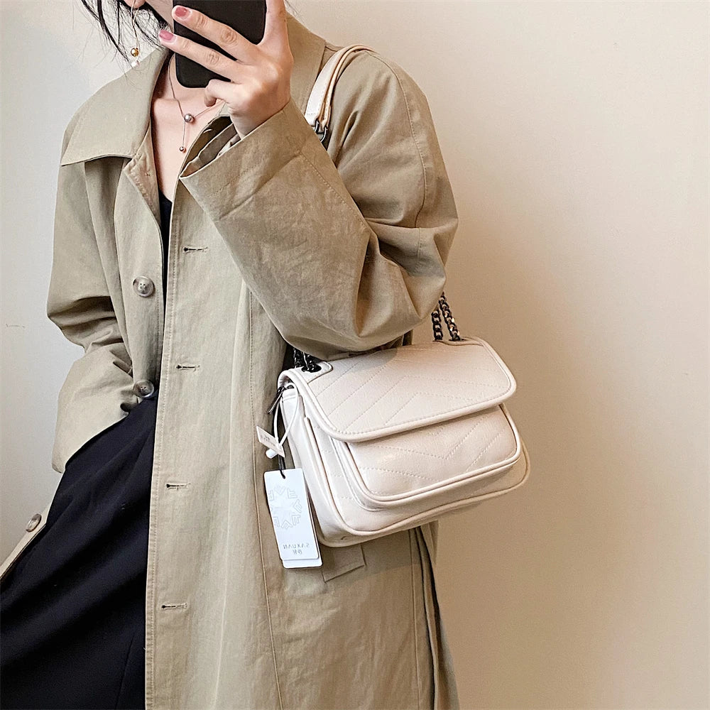 Luxury Chain Shoulder Bags For Women V-line Embroidery Dual Straps Designer Crossbody Messenger Bag Multi Pockets Female Handbag