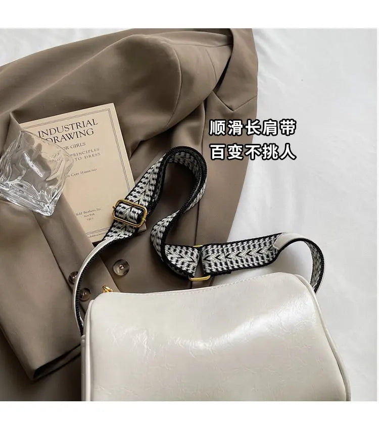 Luxury Brand Famous Designer Women's Tote Bag Elegant Leather Classic Crossbody Messenger Popular Ladies