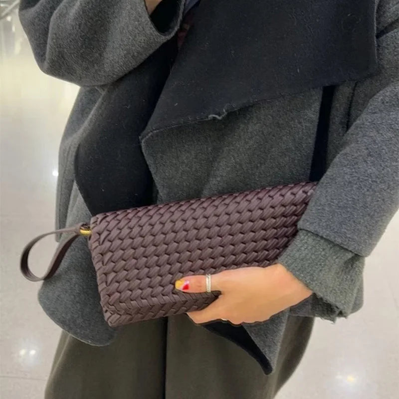 Luxury Top Handle Tote Bag Elongated Exquisite Woven Shopping Bag Magnetic Closure Pocket Shoulder Bag Designer Horizontal Purse