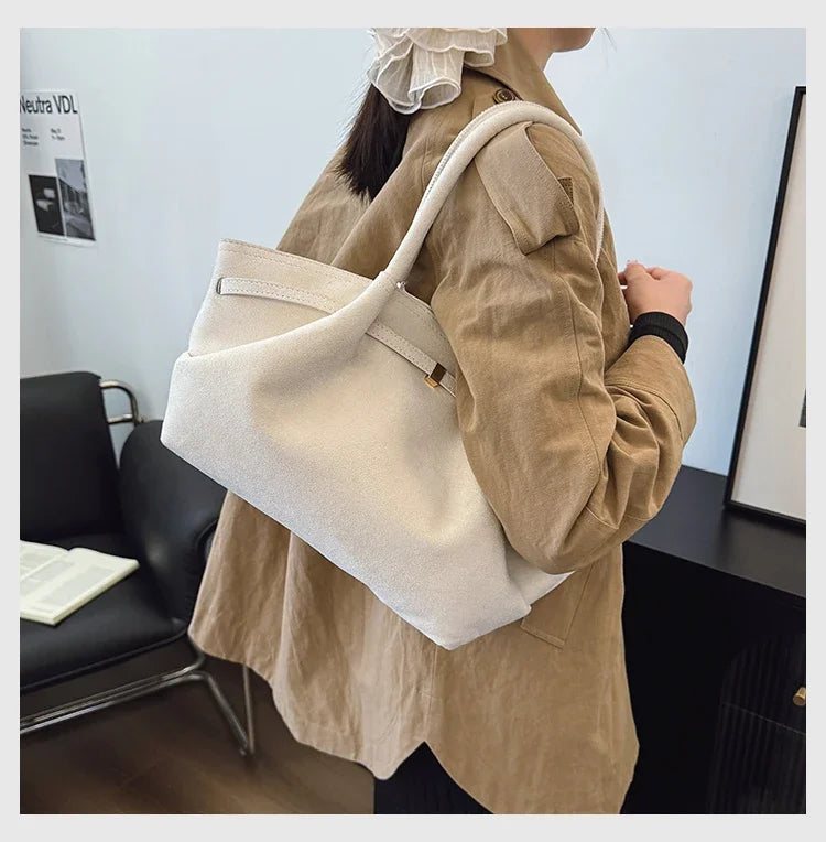 Fashion Large Capacity Tote Bag 2025 New Concise Versatile High Quality Women's Shoulder Bags Trend Commute Underarm Women's Bag