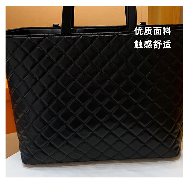 Popular Classic Elegant Leather Shoulder Bag Messenger Bag For Women From Luxury Brand Famous Designer