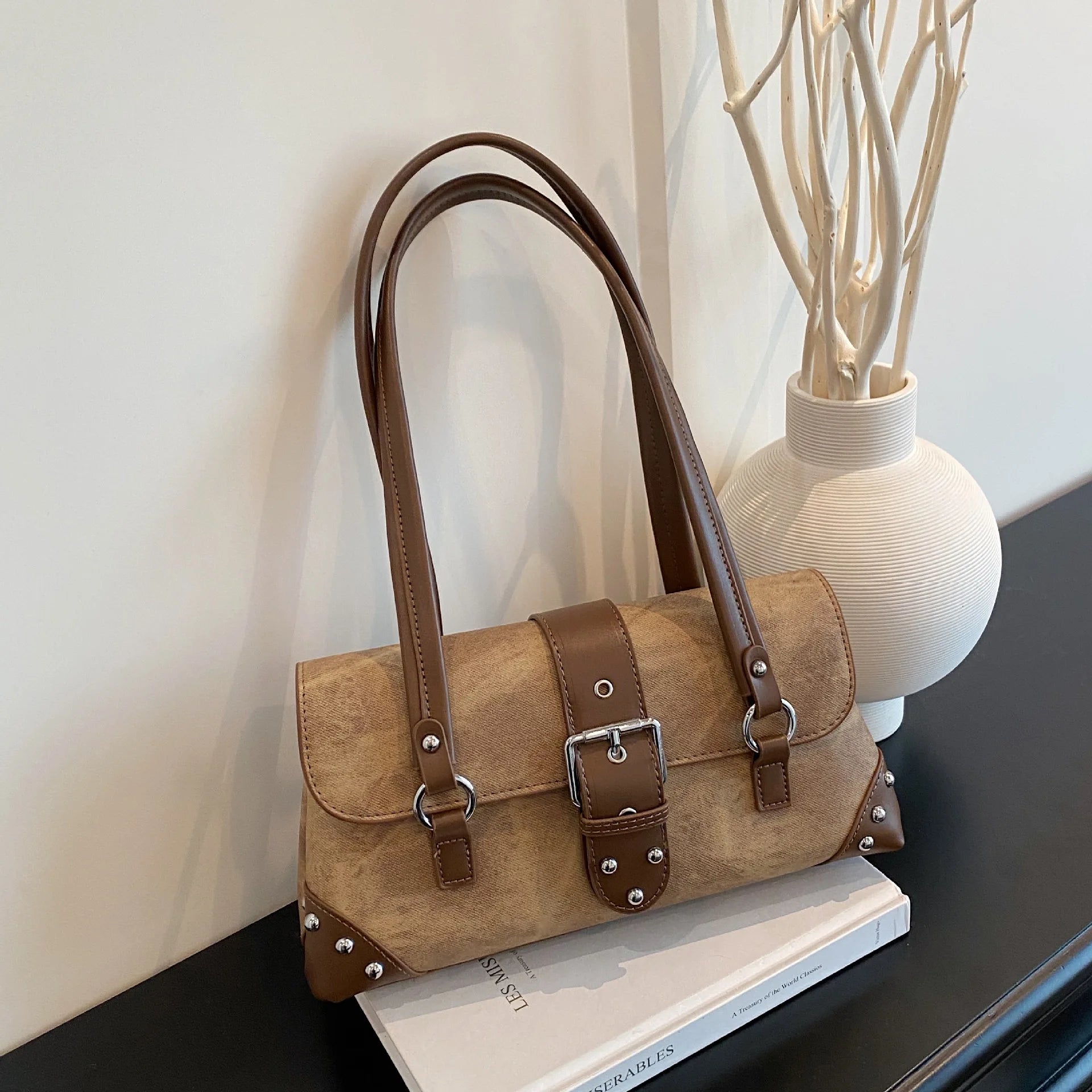 2025 Luxe Underarm Bag, Niche Shoulder Purse for Women, Fashion Commuter Tote, Chic Day-to-Night Bag, Versatile Sling Bag