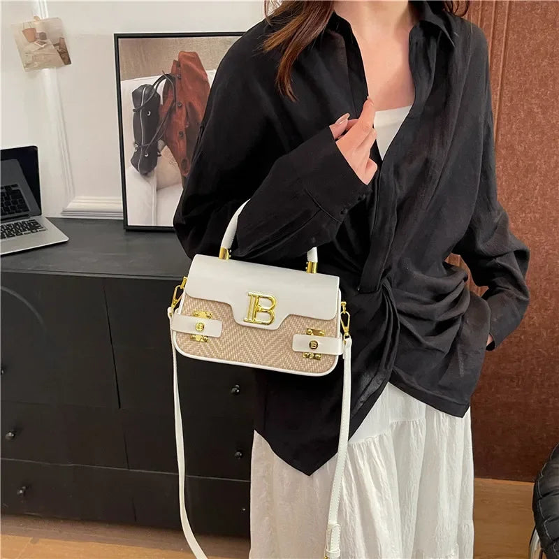 Elegant Ladies Tote Bag Spacious Compartment Leather Material Women's Fashionable Shoulder Bag By Luxury Brand Designer