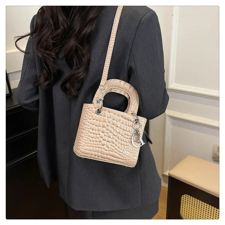 Women's Princess Diana - Style Glossy Crocodile Shoulder Bag - High - End,Versatile Messenger for On - the - Go luxury designer
