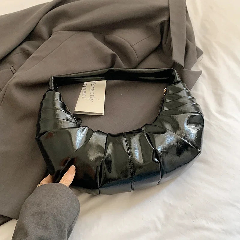 Silver Handbags Women Dumpling Shoulder Bag Fashion Luxury Ladies Hobos Bags High Capacity Female Tote Bag Black