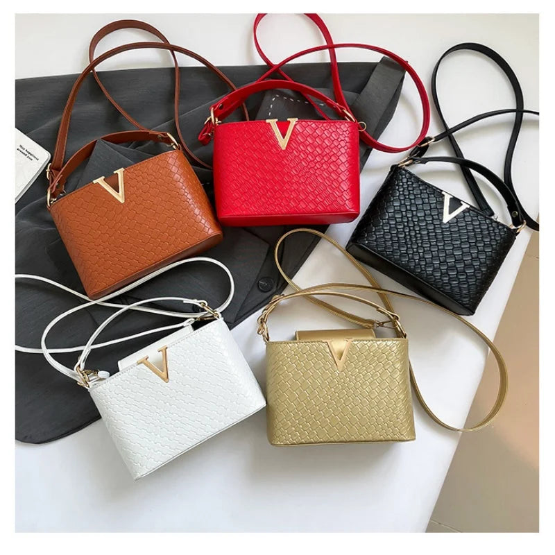 Luxury Women's Tote Bag, Chic V Shaped Stylish Pu Leather Bucket Bag, Top Cover Handbag Women Shoulder Crossbody Bags for Woman
