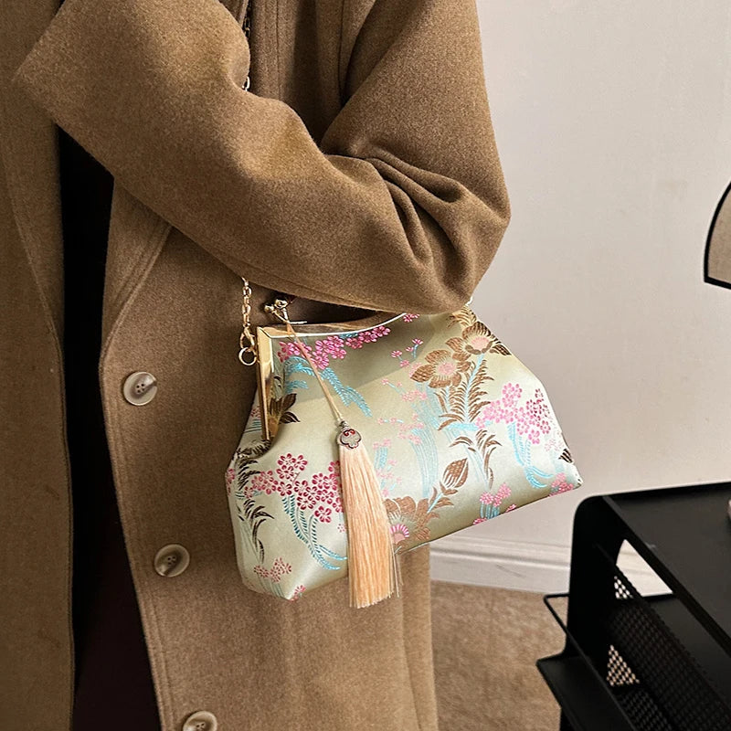 Luxury Women Party Dinner Bag Fashion Ladies Dinner Bag Elegant Wooden handle Simple Formal Gorgeous Crossbody Daily use Purse