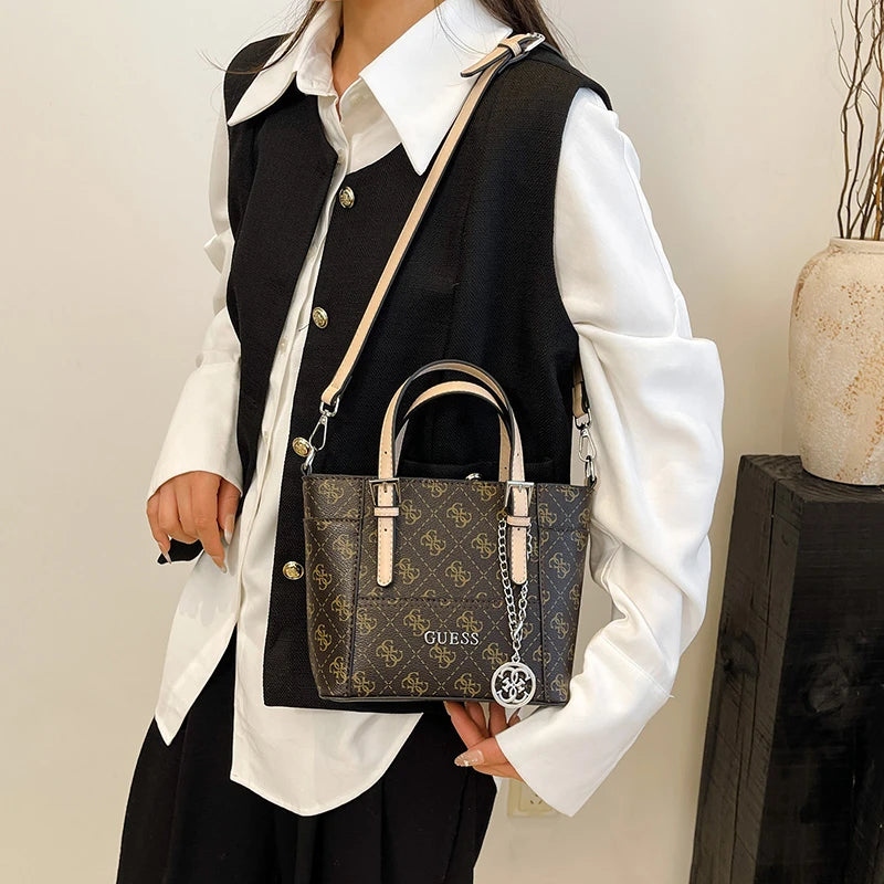 Chic Leather Crossbody Bag For Women Luxury Brand Shoulder Handbag Ladies Purse With Engraved Buckle