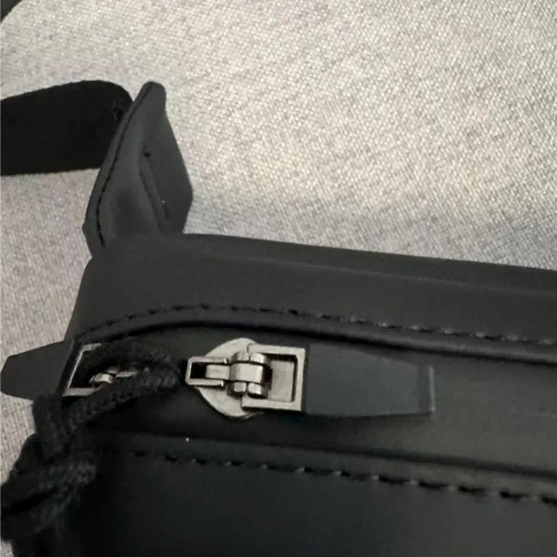 Luxury Design 3D Letters Crossbody Messenger Small Bag Unisex Belt Bag Versatile Travel Waterproof Purse Zipper Shoulder Bag