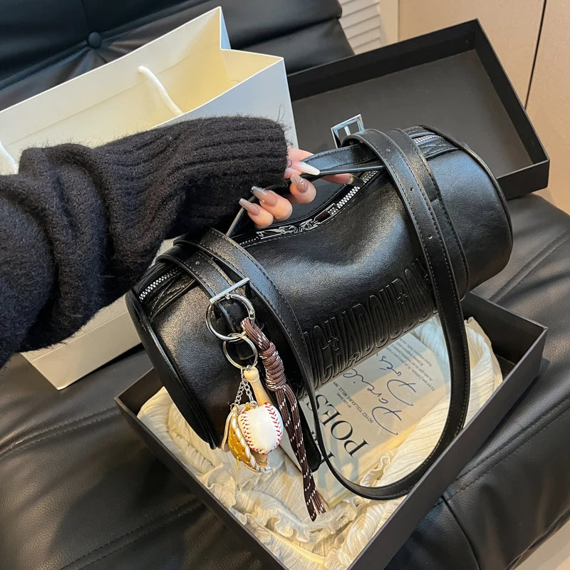 Multifunctional Cylinder Shaped Shoulder Bags For Women 2024 Winter Latest Designer Handbags Luxury Cross Body Bag With Pendant